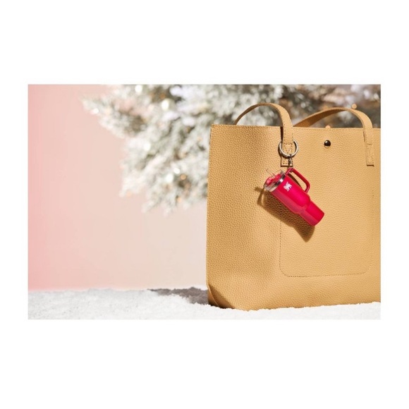 STANLEY x Target x E.L.F. ✨NWT✨ Ltd Edition Keychain Ornament in Red Delicious - Picture 5 of 6